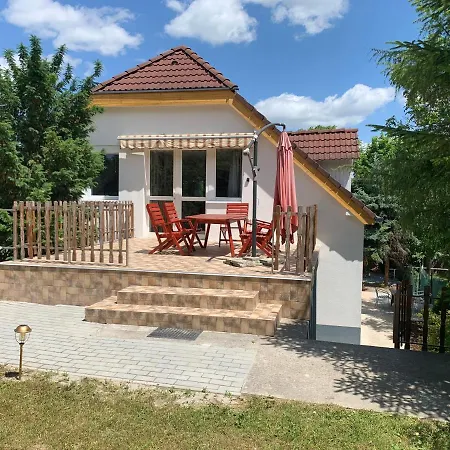 Borsi Appartement Balatonalmádi