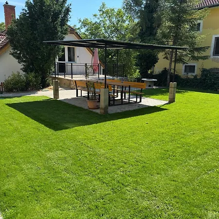 Appartement Borsi *
