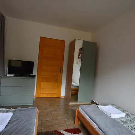 Borsi Apartment Balatonalmadi